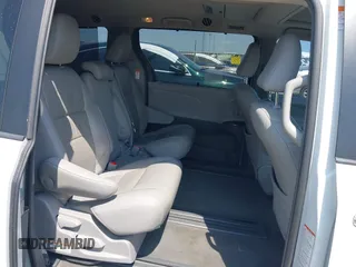 2018 Toyota Sienna XLE Auto Access Seat with VIN 5TDYZ3DC1JS930051, listed as a IAAI auction lot 42110401 with 130,121 mi miles and . Bid and sale history available at DreamBid. Image 8.