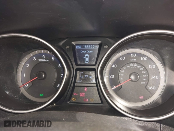 2013 Hyundai Elantra GT with VIN KMHD35LE6DU101924, listed as a IAAI auction lot 42032821 with 188,839 mi miles. Bid and sale history available at carsss.com. Image 7.
