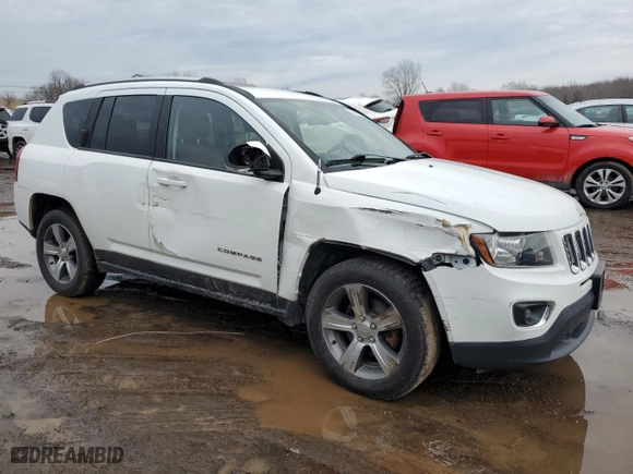 2017 Jeep Compass High Altitude with VIN 1C4NJDEB7HD129801, listed as a Copart auction lot 43848025 with 93,130 mi miles and Salvage Title. Bid and sale history available at carsss.com. Image 4.