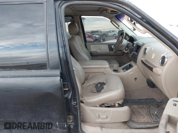 2005 Ford Expedition Limited with VIN 1FMFU20585LA31715, listed as a IAAI auction lot 41626999 with 1 mi miles. Bid and sale history available at carsss.com. Image 5.