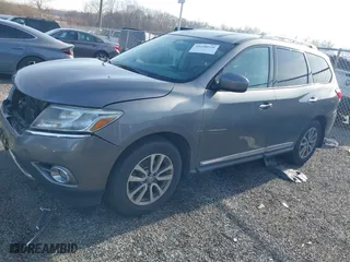 2015 Nissan Pathfinder S with VIN 5N1AR2MM0FC622944, listed as a IAAI auction lot 41198926 with 125609 miles. Bid and sale history available at carsss.com. Image 18.
