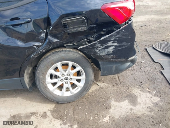 2020 Chevrolet Equinox LS with VIN 2GNAXSEV7L6115391, listed as a IAAI auction lot 41613087 with 57,648 mi miles. Bid and sale history available at carsss.com. Image 6.