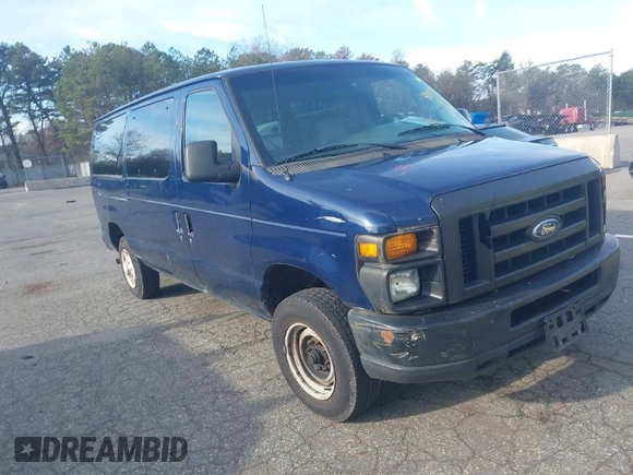 2008 Ford Econoline Passenger XL with VIN 1FBNE31L78DA63624, listed as a IAAI auction lot 42036906 with 94,644 mi miles. Bid and sale history available at carsss.com. Image 1.