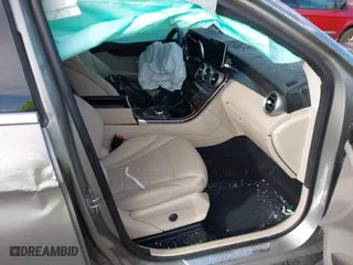 2019 Mercedes-Benz GLC with VIN WDC0G4JB2KV175112, listed as a IAAI auction lot 41909488 with 44,658 mi miles. Bid and sale history available at carsss.com. Image 5.