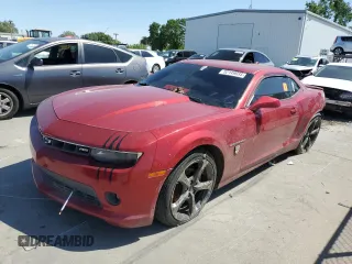 2014 Chevrolet Camaro LT with VIN 2G1FB1E33E9260332, listed as a Copart auction lot 52149035 with 210,036 mi miles and Salvage title. Bid and sale history available at DreamBid. Image 1.