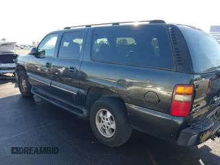 2003 Chevrolet Suburban LS with VIN 3GNEC16T83G233894, listed as a IAAI auction lot 41339503 with 201,076 mi miles. Bid and sale history available at carsss.com. Image 13.