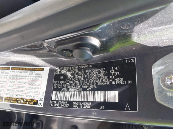 2006 Toyota 4Runner SR5 with VIN JTEBU14R668060785, listed as a IAAI auction lot 42072120 with 232,129 mi miles. Bid and sale history available at carsss.com. Image 9.