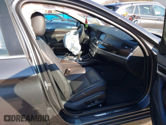 2016 BMW 5 Series 528i xDrive with VIN WBA5A7C56GG148624, listed as a IAAI auction lot 41640003 with 1 mi miles. Bid and sale history available at carsss.com. Image 5.