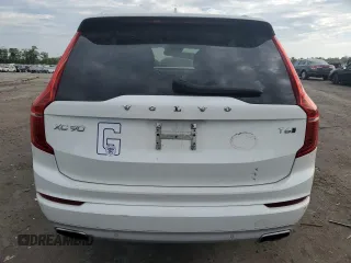 2020 Volvo XC90 Momentum z VIN YV4A221K2L1552735, wystawiony jako Copart lot #55471155 z przebiegiem 77 670 mil mil oraz Szkoda całkowita • Salvage title. Historia ofert i sprzedaży dostępna na DreamBid. Obrazek 6.