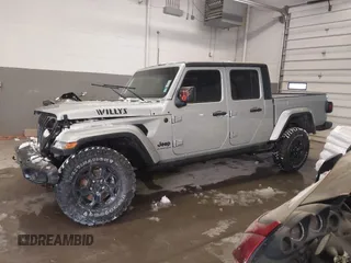 2023 Jeep Gladiator Sport S с VIN 1C6HJTAG1PL558131, выставлен на аукционе IAAI как лот 41252271 с пробегом 42 582 миль миль и . История ставок и продаж доступна на DreamBid. Изображение 15.