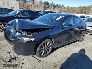 2021 Mazda Mazda3 Hatchback Select with VIN JM1BPBKL4M1346396, listed as a Copart auction lot 41440305 with 0 mi miles and Salvage Title. Bid and sale history available at carsss.com. Image 1.