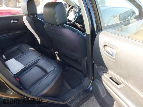 2008 Nissan Rogue S with VIN JN8AS58V18W404272, listed as a IAAI auction lot 42142259 with 160,053 mi miles and . Bid and sale history available at DreamBid. Image 8.