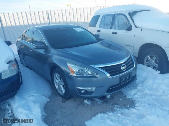 2015 Nissan Altima 2.5 S with VIN 1N4AL3AP5FC292220, listed as a IAAI auction lot 41635850 with 93,652 mi miles. Bid and sale history available at carsss.com. Image 1.