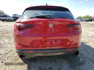 2021 Alfa Romeo Stelvio z VIN ZASPAJAN3M7D00065, wystawiony jako Copart lot #50395315 z przebiegiem Nie podano mil oraz Szkoda całkowita • Salvage title. Historia ofert i sprzedaży dostępna na DreamBid. Obrazek 6.
