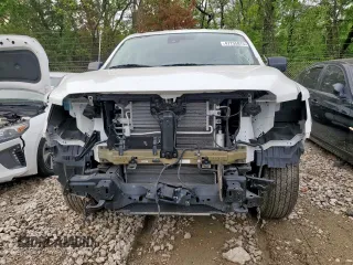 2024 Nissan Titan SV with VIN 1N6AA1ECXRN112621, listed as a Copart auction lot 47755875 with 9,298 mi miles and Salvage title. Bid and sale history available at DreamBid. Image 5.