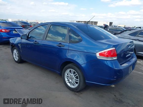 2008 Ford Focus SE with VIN 1FAHP35N08W197111, listed as a IAAI auction lot 42072726 with 109,587 mi miles. Bid and sale history available at carsss.com. Image 3.