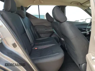 2019 Nissan Kicks S z VIN 3N1CP5CU9KL492573, wystawiony jako Copart lot #59094675 z przebiegiem 40 196 mil mil oraz Szkoda całkowita • Salvage title. Historia ofert i sprzedaży dostępna na DreamBid. Obrazek 10.