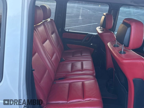 2015 Mercedes-Benz G 550 z VIN WDCYC3HF2FX230962, wystawiony jako Copart lot #85326024 z przebiegiem 95 169 mil mil oraz Czysty tytuł • Clean title. Historia ofert i sprzedaży dostępna na DreamBid. Obrazek 6.