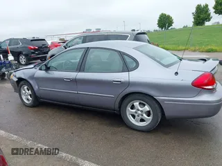 2006 Ford Taurus SE z VIN 1FAFP53U56A253230, wystawiony jako IAAI lot #42247009 z przebiegiem 85 913 mil mil oraz . Historia ofert i sprzedaży dostępna na DreamBid. Obrazek 14.