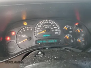 2004 Chevrolet Suburban LS with VIN 3GNGK26U84G244373, listed as a Copart auction lot 80737304 with 191,545 mi miles and Salvage Title. Bid and sale history available at carsss.com. Image 9.