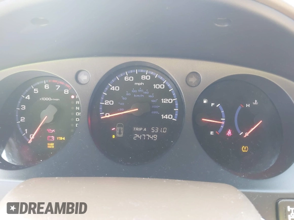 2006 Acura MDX with VIN 2HNYD18216H516630, listed as a IAAI auction lot 41757669 with 247,749 mi miles. Bid and sale history available at carsss.com. Image 7.