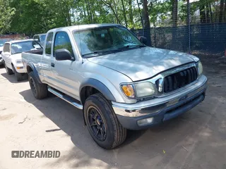 2004 Toyota Tacoma z VIN 5TEWN72N94Z356921, wystawiony jako IAAI lot #42541585 z przebiegiem 215 700 mil mil oraz . Historia ofert i sprzedaży dostępna na DreamBid. Obrazek 1.