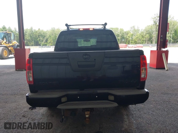 2011 Nissan Frontier Pro-4X with VIN 1N6AD0EV6BC437545, listed as a IAAI auction lot 42633761 with 181,753 mi miles and . Bid and sale history available at DreamBid. Image 16.