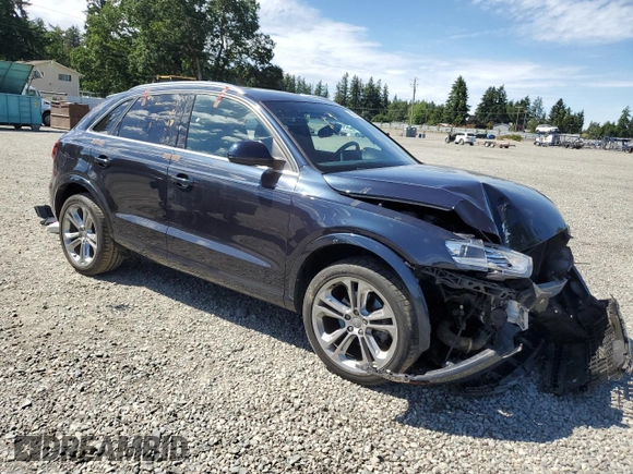2015 Audi Q3 Prestige with VIN WA1GFCFS3FR004159, listed as a Copart auction lot 59004365 with 114,389 mi miles and Salvage title. Bid and sale history available at DreamBid. Image 4.