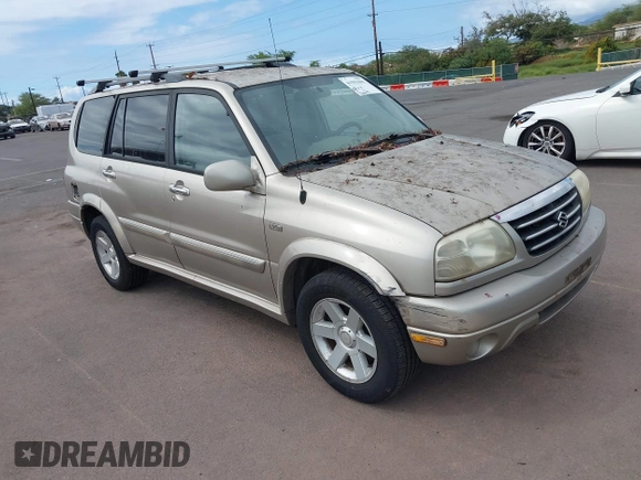 2003 Suzuki XL-7 Touring with VIN JS3TY92V634103506, listed as a IAAI auction lot 41593602 with 176,477 mi miles. Bid and sale history available at carsss.com. Image 1.