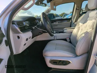 2022 Jeep Wagoneer Series III with VIN 1C4SJUDT3NS214428, listed as a Copart auction lot 74156484 with 19,571 mi miles and Non repairable. Bid and sale history available at DreamBid. Image 7.