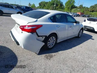 2016 Nissan Altima SR with VIN 1N4AL3AP0GC250104, listed as a IAAI auction lot 41856494 with 91,964 mi miles and . Bid and sale history available at carsss.com. Image 4.