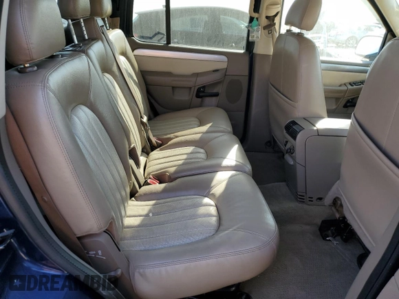2004 Mercury Mountaineer Convenience z VIN 4M2ZU86K64ZJ04622, wystawiony jako Copart lot #74547464 z przebiegiem Nie podano mil oraz Szkoda całkowita • Salvage title. Historia ofert i sprzedaży dostępna na DreamBid. Obrazek 10.