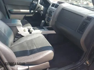 2012 Ford Escape XLT с VIN 1FMCU9DG3CKC30469, выставлен на аукционе IAAI как лот 42450930 с пробегом 118 692 миль миль и . История ставок и продаж доступна на DreamBid. Изображение 5.
