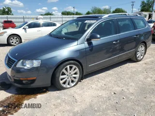 2010 Volkswagen Passat Komfort z VIN WVWXK7AN9AE007786, wystawiony jako Copart lot #54384245 z przebiegiem 180 634 mil mil oraz Szkoda całkowita • Salvage title. Historia ofert i sprzedaży dostępna na DreamBid. Obrazek 1.