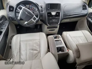 2013 Chrysler Town & Country Touring-L with VIN 2C4RC1CG8DR565461, listed as a Copart auction lot 47395965 with 132,177 mi miles and Salvage Title. Bid and sale history available at carsss.com. Image 8.