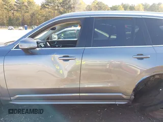 2020 Volvo XC90 Momentum z VIN YV4A22PK7L1564953, wystawiony jako IAAI lot #40647298 z przebiegiem 58 641 mil mil oraz . Historia ofert i sprzedaży dostępna na DreamBid. Obrazek 15.