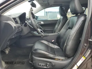 2012 Lexus CT 200h z VIN JTHKD5BH2C2056140, wystawiony jako Copart lot #58733315 z przebiegiem 182 139 mil mil oraz Szkoda całkowita • Salvage title. Historia ofert i sprzedaży dostępna na DreamBid. Obrazek 7.