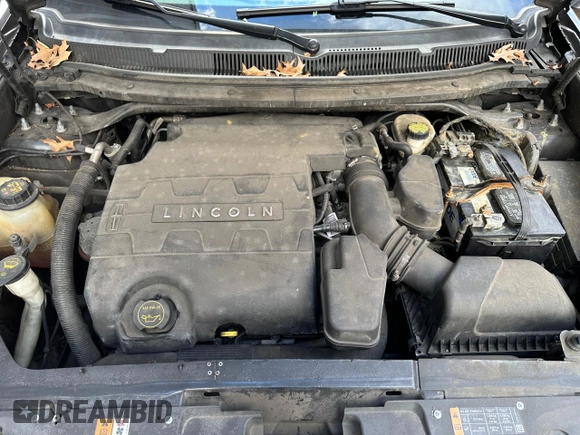 2019 Lincoln MKT with VIN 2LMHJ5NK1KBL00882, listed as a Copart auction lot 44974075 with 256,091 mi miles and Clean Title. Bid and sale history available at DreamBid. Image 7.