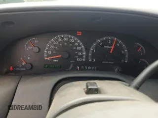 2000 Ford F-150 XL with VIN 1FTRX17L7YNC24292, listed as a Copart auction lot 58852925 with 213,318 mi miles and Salvage title. Bid and sale history available at DreamBid. Image 9.