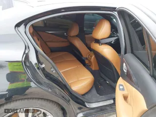 2021 Infiniti Q50 3.0t SIGNATURE EDITION with VIN JN1EV7CP2MM706574, listed as a IAAI auction lot 41643762 with 33,868 mi miles. Bid and sale history available at carsss.com. Image 8.