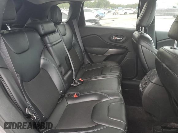 2019 Jeep Cherokee Latitude Plus with VIN 1C4PJLLX5KD205136, listed as a Copart auction lot 60782235 with 48,783 mi miles and Non repairable. Bid and sale history available at DreamBid. Image 11.