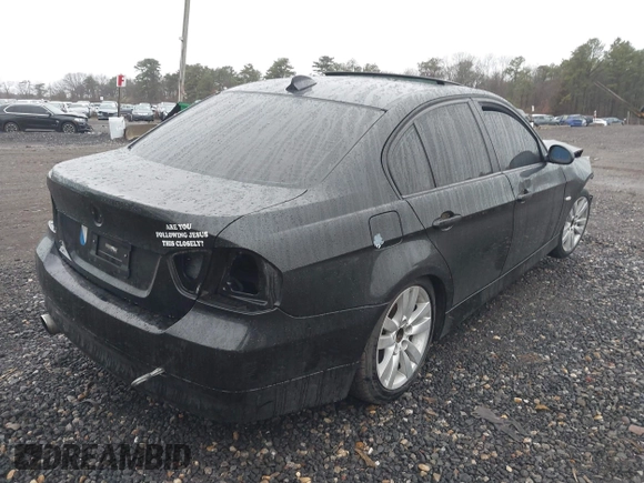 2006 BMW 3 Series 325i z VIN WBAVB13566KR58924, wystawiony jako IAAI lot #41916854 z przebiegiem 160 141 mil mil oraz . Historia ofert i sprzedaży dostępna na DreamBid. Obrazek 4.