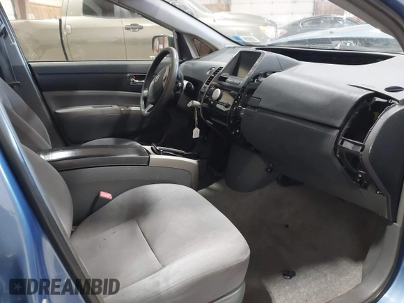 2007 Toyota Prius with VIN JTDKB20U377692354, listed as a IAAI auction lot 42055104 with 299,000 mi miles. Bid and sale history available at carsss.com. Image 5.