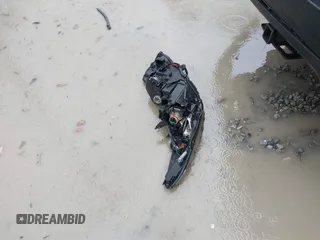 2019 Toyota Highlander SE с VIN 5TDKZRFH6KS566163, выставлен на аукционе IAAI как лот 41714920 с пробегом 87 132 миль миль и . История ставок и продаж доступна на DreamBid. Изображение 12.