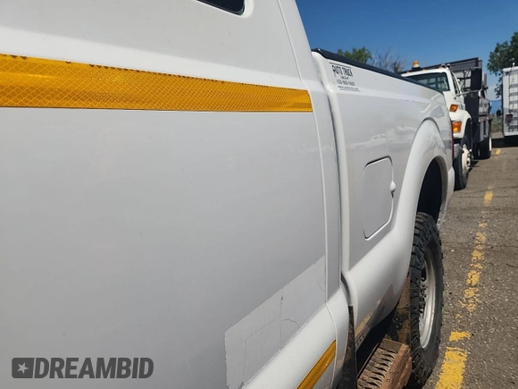 2014 Ford F-250 XL with VIN 1FT7X2B61EEB37353, listed as a IAAI auction lot 42587665 with 123,533 mi miles and . Bid and sale history available at DreamBid. Image 28.