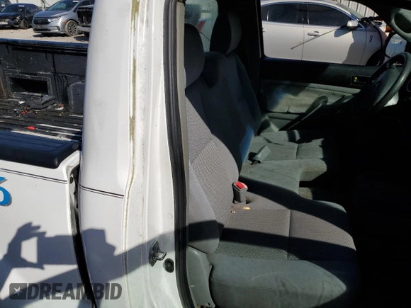 2007 Toyota Tacoma with VIN 5TENX22N27Z398022, listed as a Copart auction lot 89304425 with 332,576 mi miles and Salvage Title. Bid and sale history available at carsss.com. Image 10.