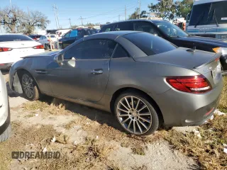 2017 Mercedes-Benz SLC 300 z VIN WDDPK3JA3HF138003, wystawiony jako Copart lot #81404554 z przebiegiem 23 339 mil mil oraz Nie do naprawy • Non repairable. Historia ofert i sprzedaży dostępna na DreamBid. Obrazek 2.