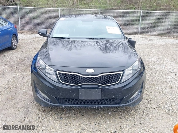 2013 Kia Optima SX with VIN 5XXGR4A61DG184092, listed as a IAAI auction lot 41923574 with 150,092 mi miles. Bid and sale history available at carsss.com. Image 12.