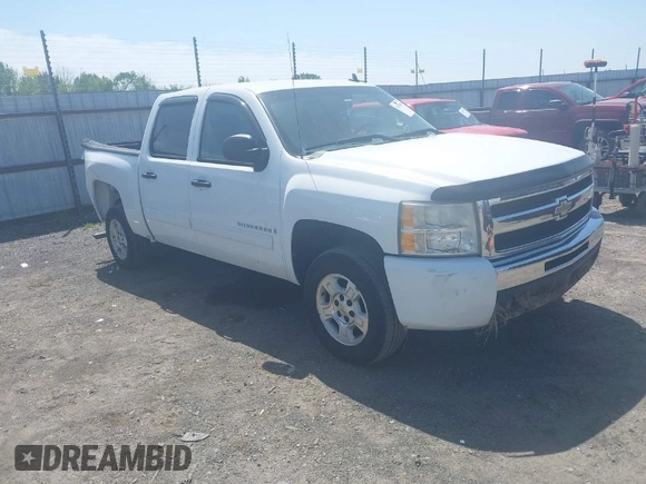 2009 Chevrolet Silverado 1500 LT with VIN 3GCEC23039G118833, listed as a IAAI auction lot 42018681 with 212,044 mi miles. Bid and sale history available at carsss.com. Image 1.