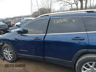 2018 Jeep Cherokee Latitude Plus z VIN 1C4PJMLB0JD534495, wystawiony jako IAAI lot #41647123 z przebiegiem 155 128 mil mil oraz . Historia ofert i sprzedaży dostępna na DreamBid. Obrazek 14.